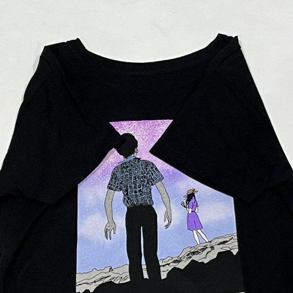 Hot Topic Junji Ito Tomie Part 2 Shirt Women XL Runs Small Manga Horror - Picture 8 of 10